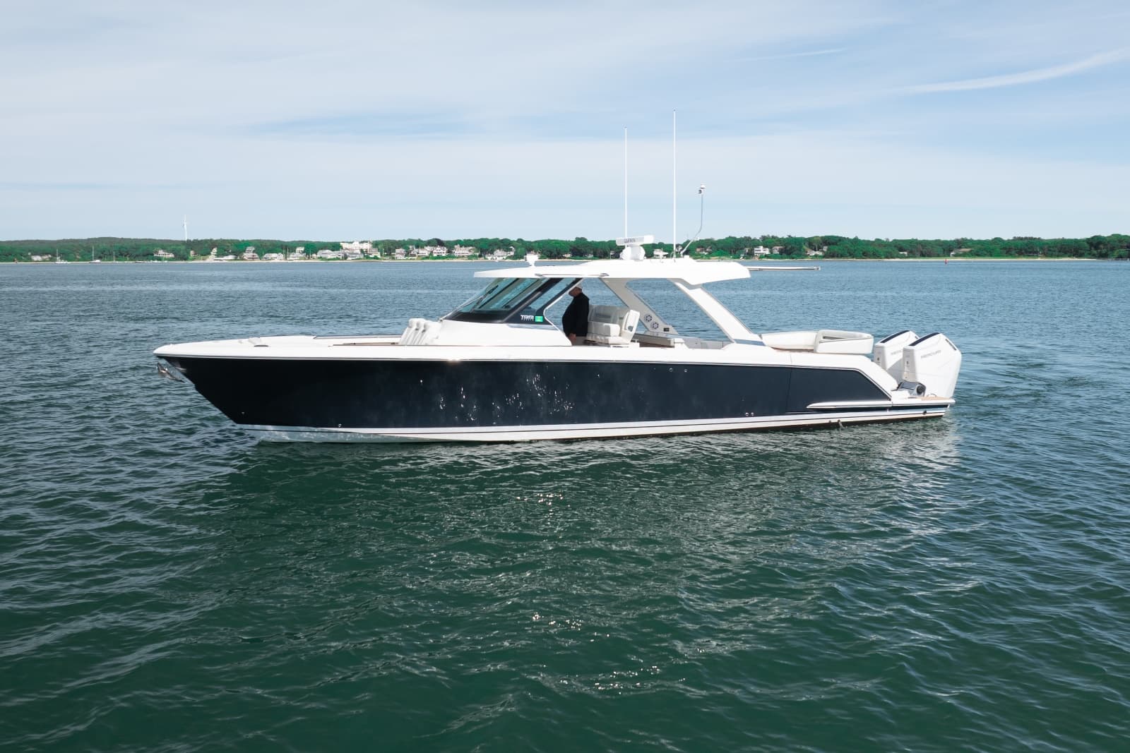2024 Tiara Sport 43LS