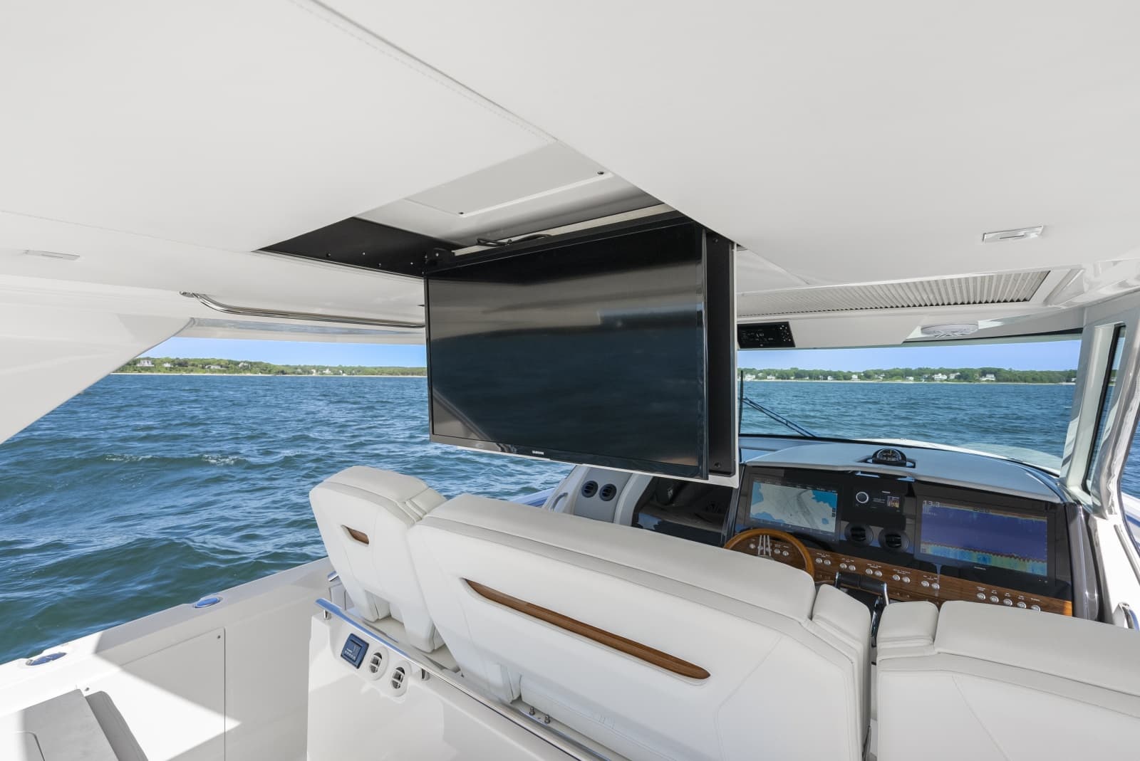 2024 Tiara Sport 43LS