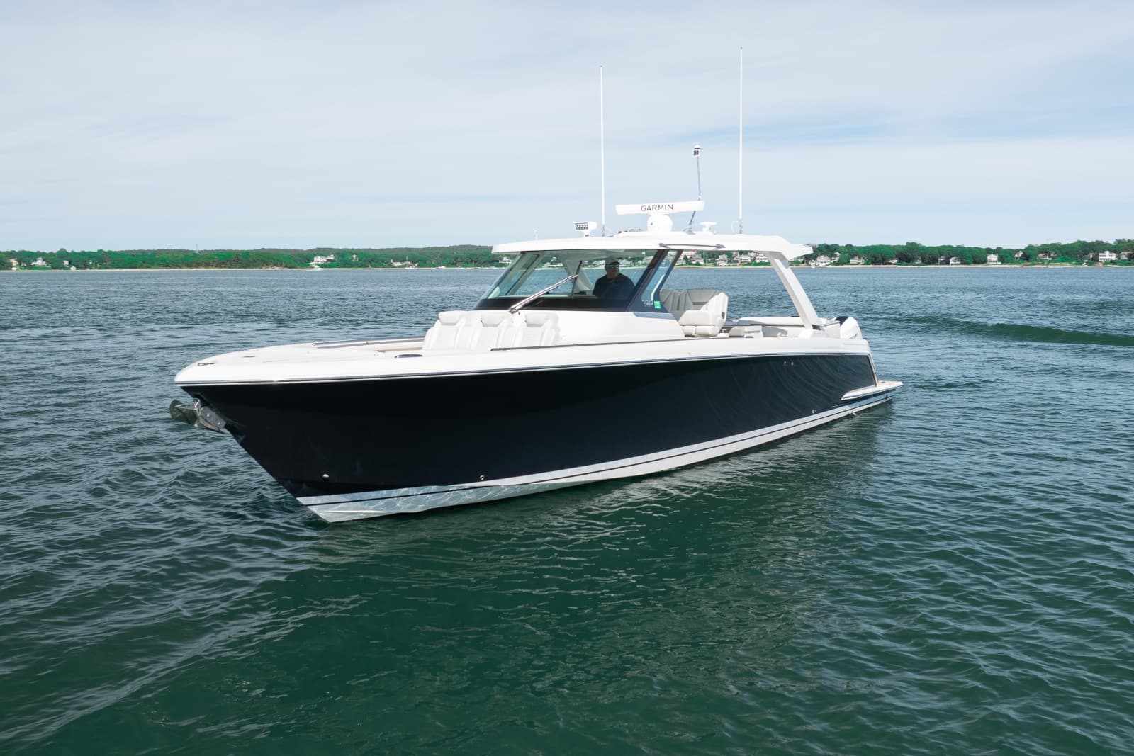 2024 Tiara Sport 43LS