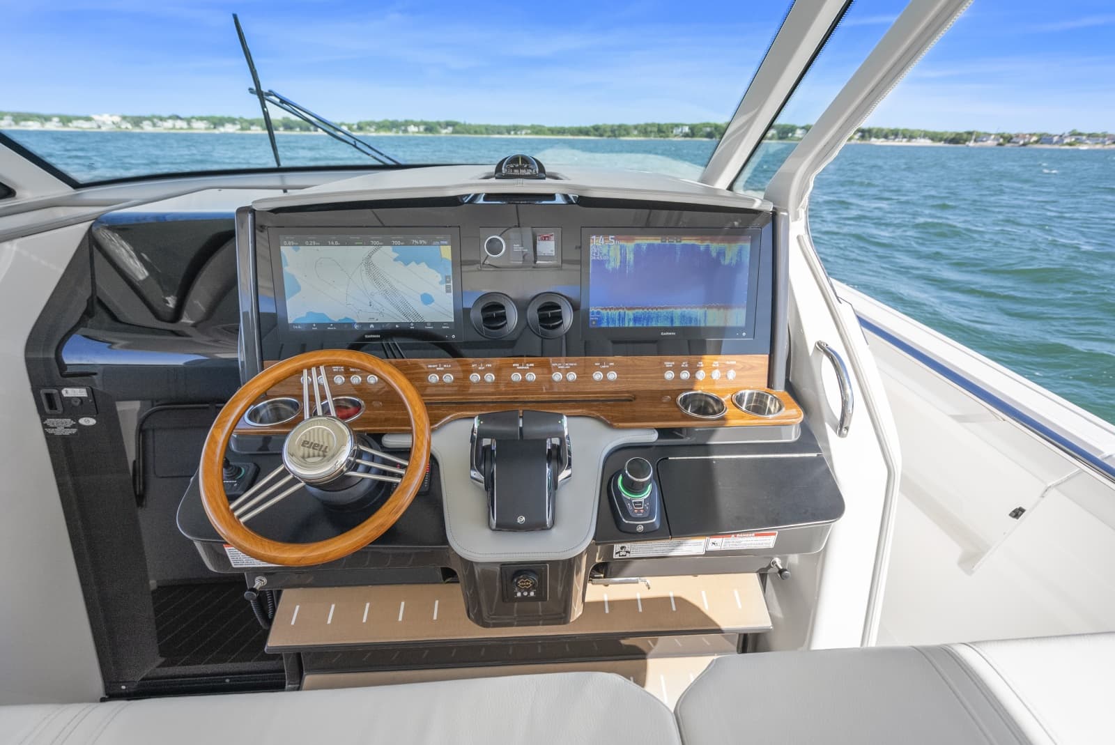 2024 Tiara Sport 43LS
