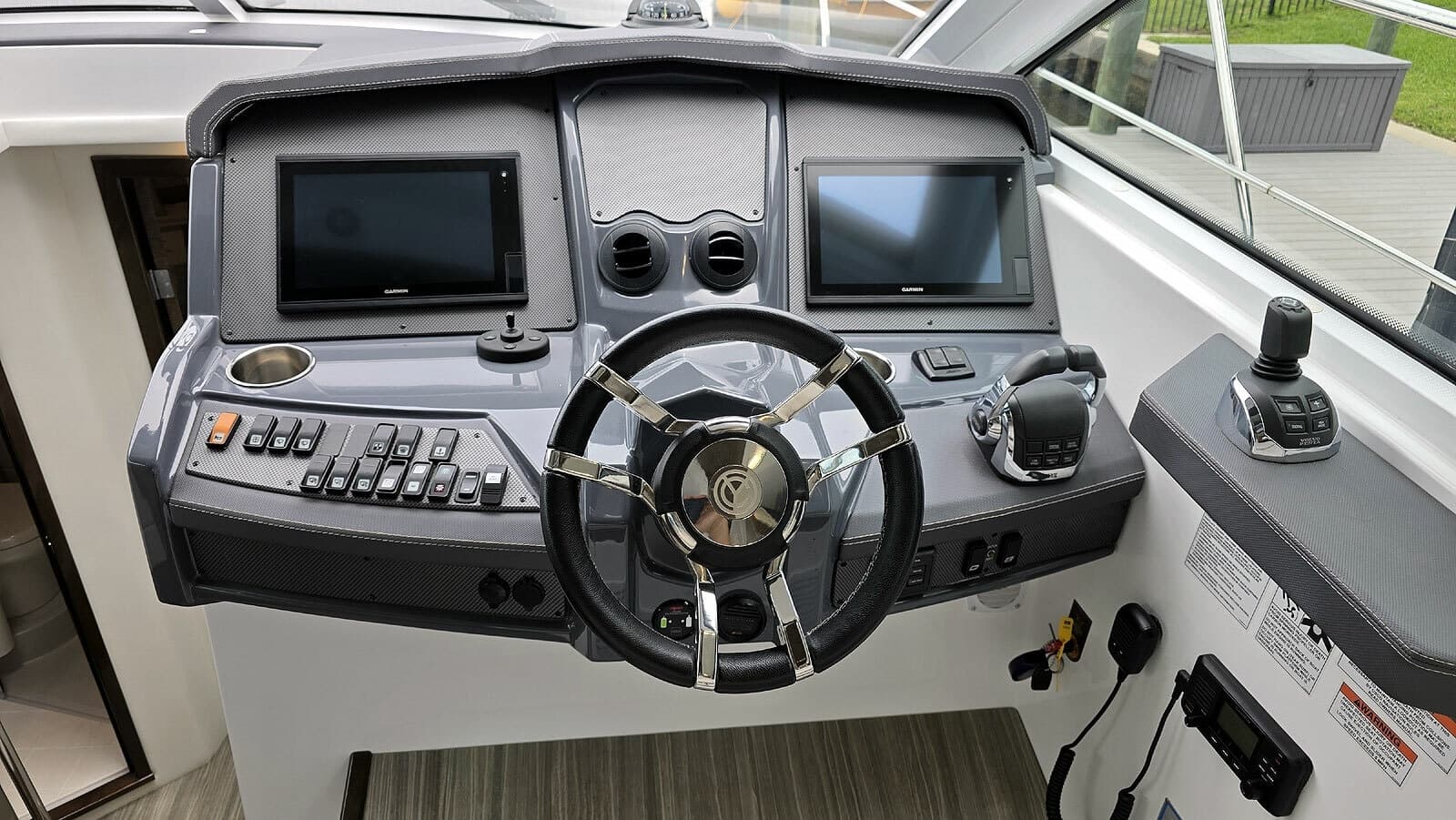 Main Cabin Helm