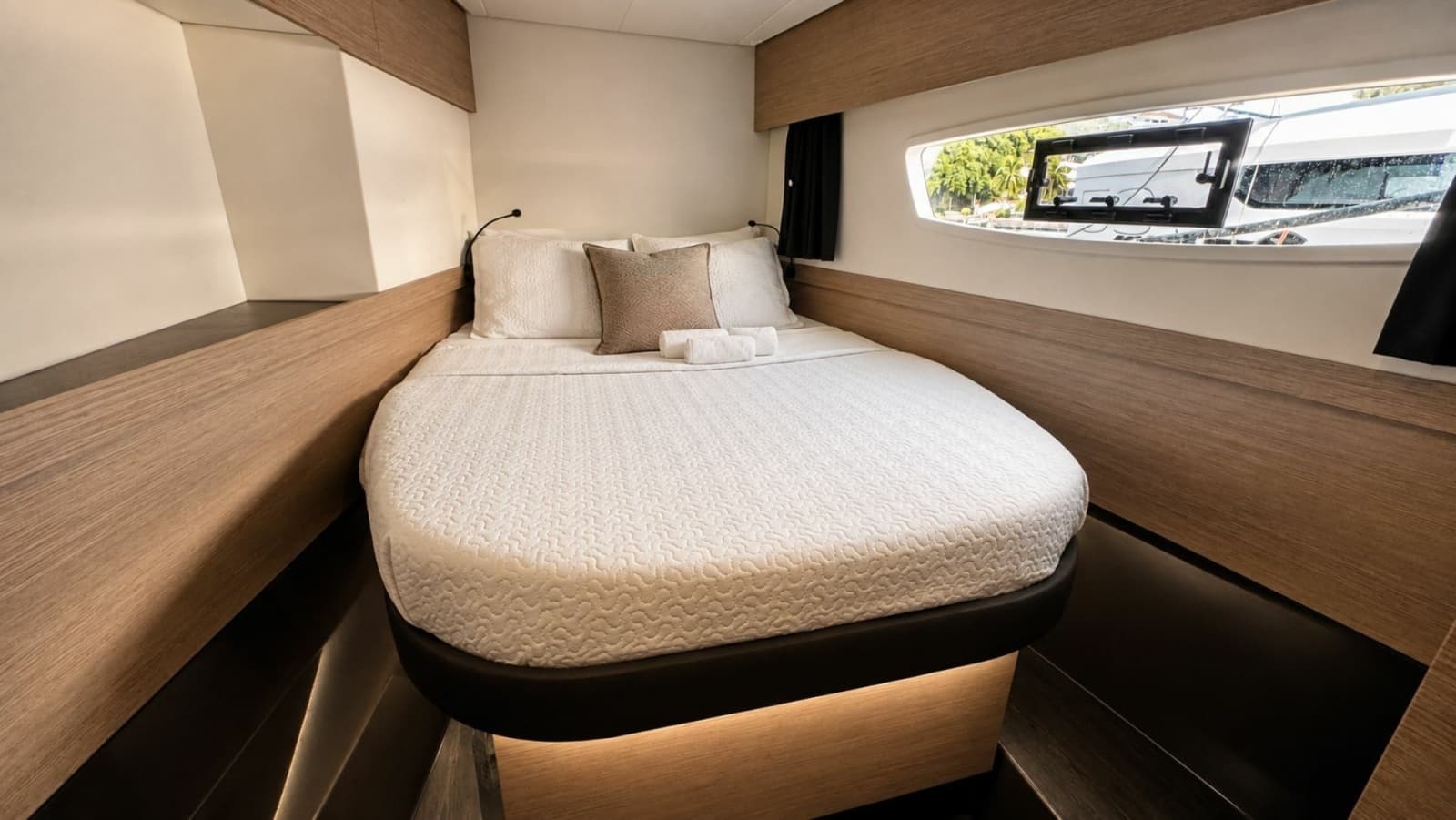 2022 Fountaine Pajot Elba
