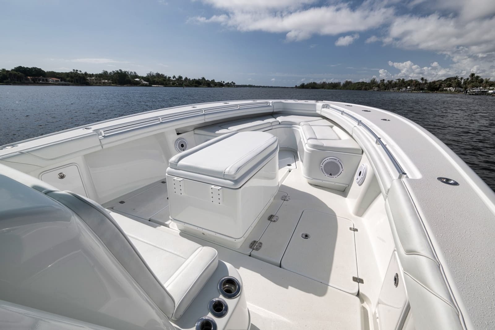 2017 Yellowfin 39 Offshore