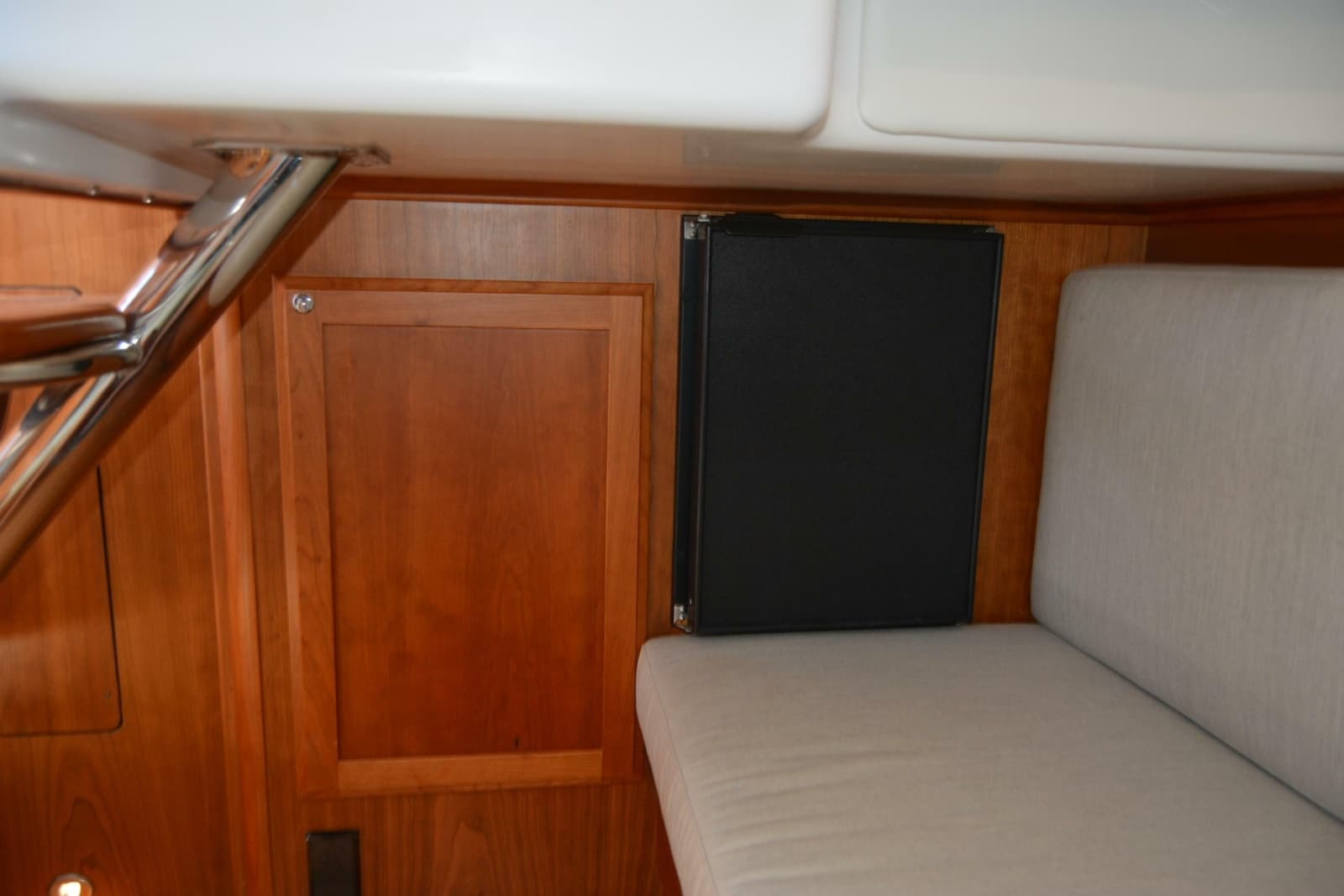 2021 Sabre 38 Salon Express