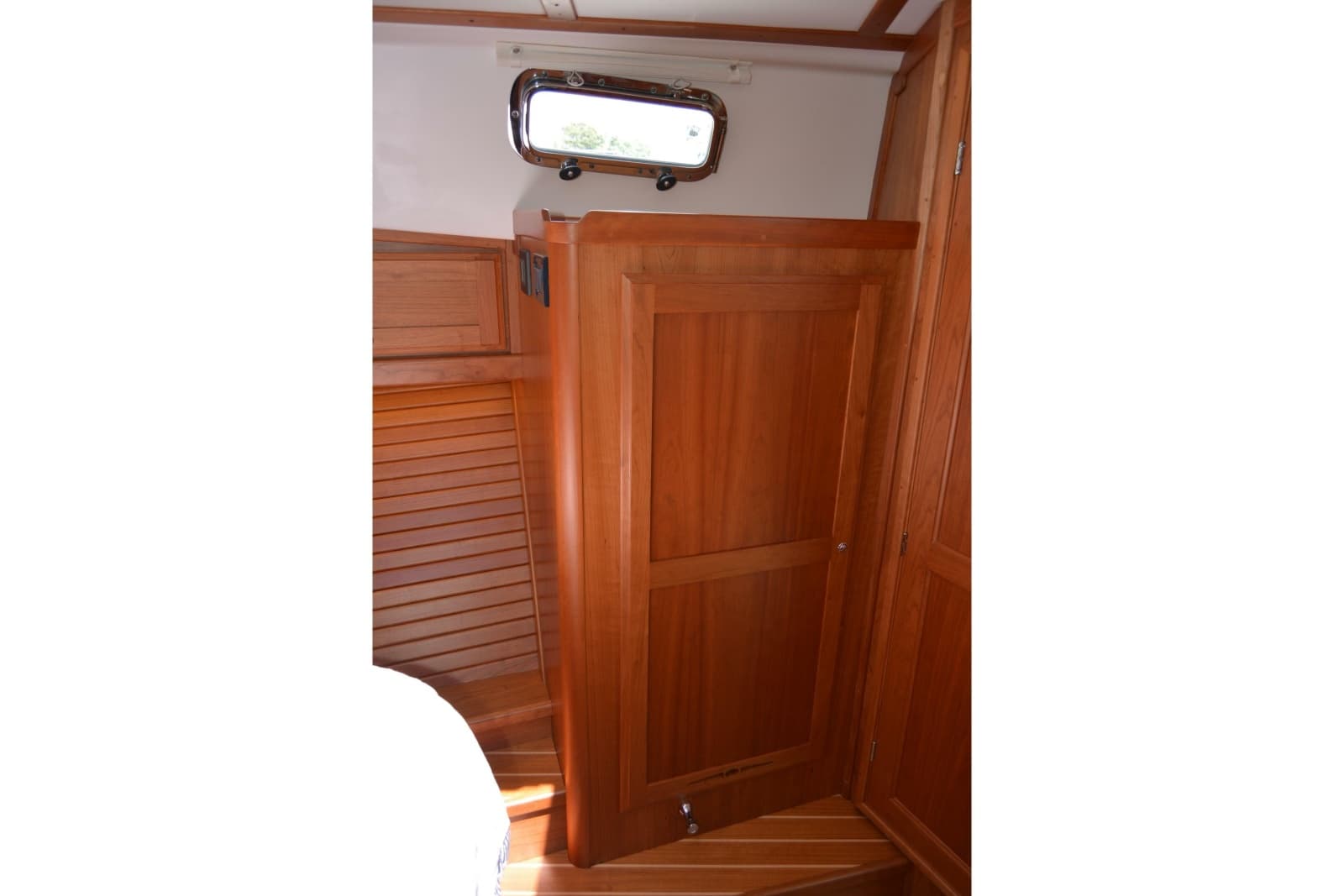 2021 Sabre 38 Salon Express