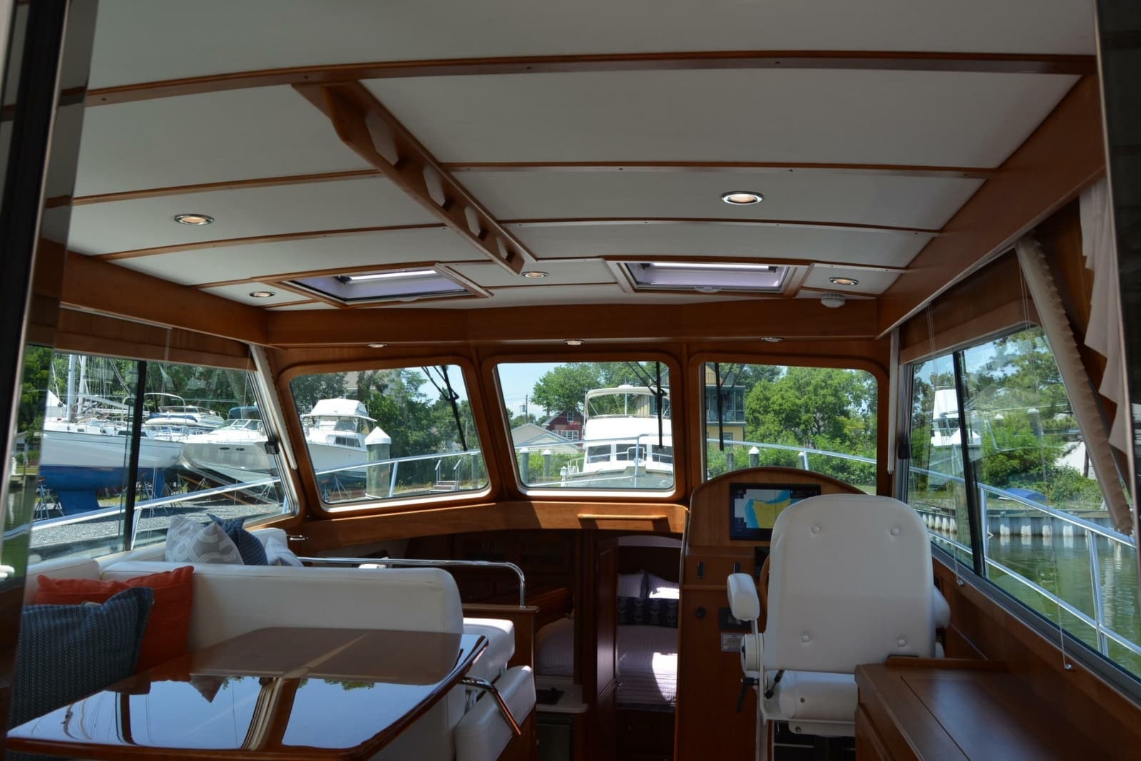 2021 Sabre 38 Salon Express
