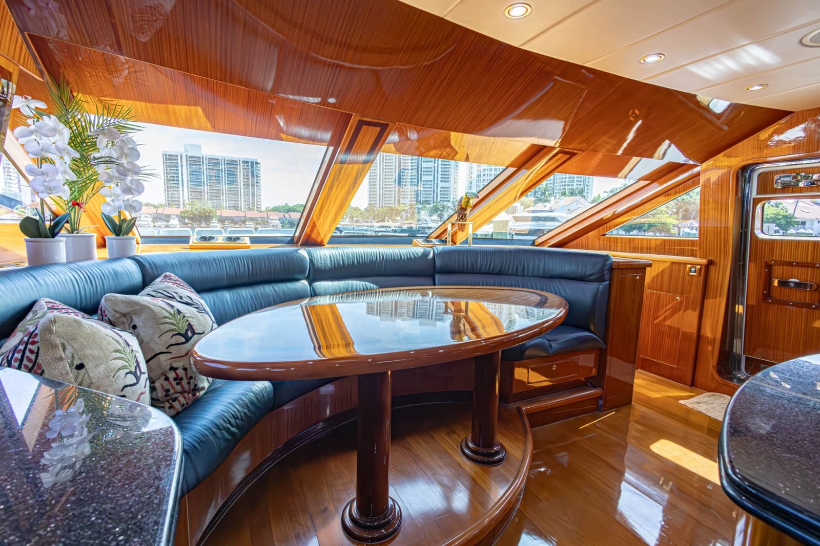 2008 Hargrave Enclosed Skylounge