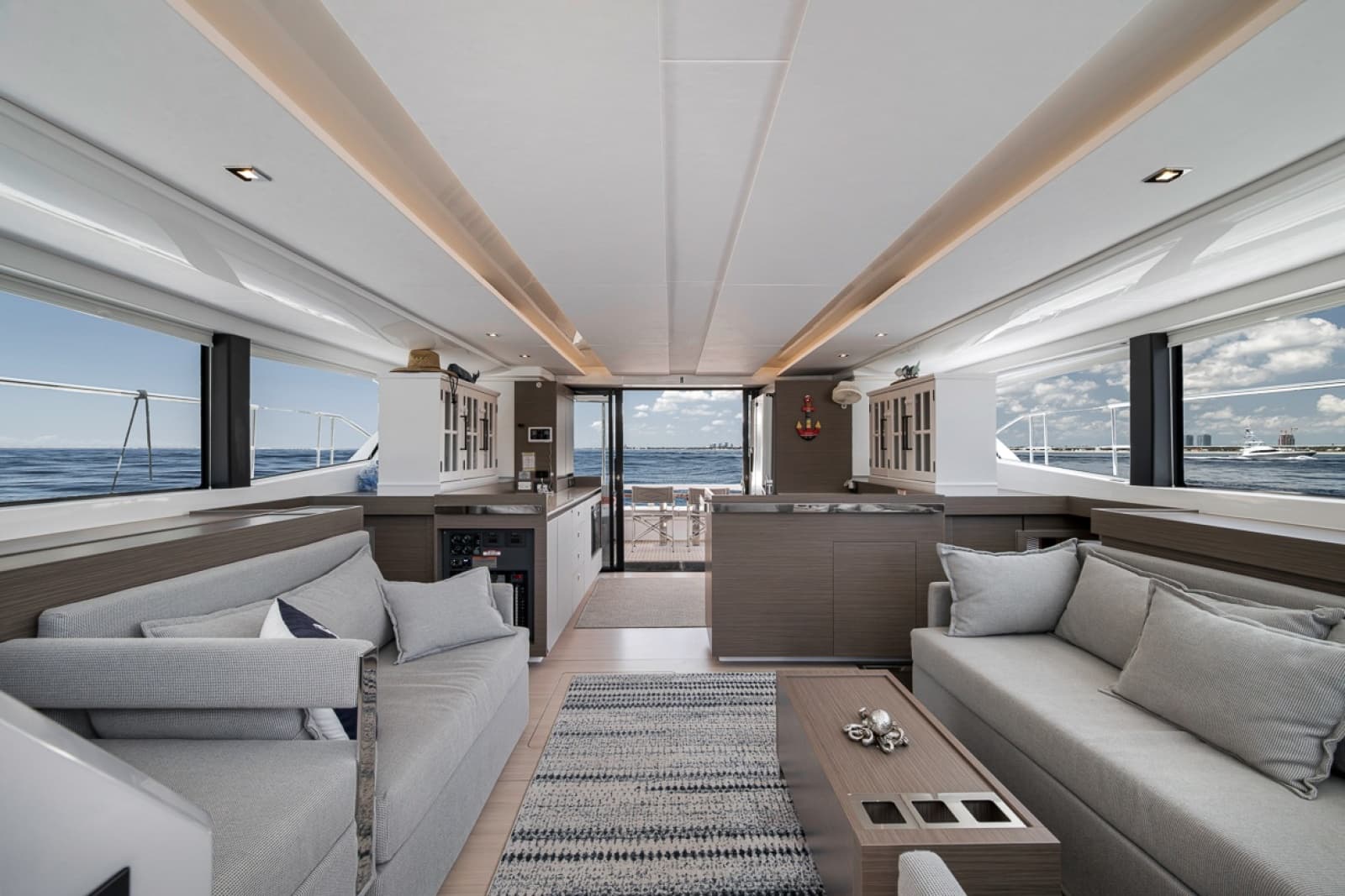 2023 Leopard 46 Powercat