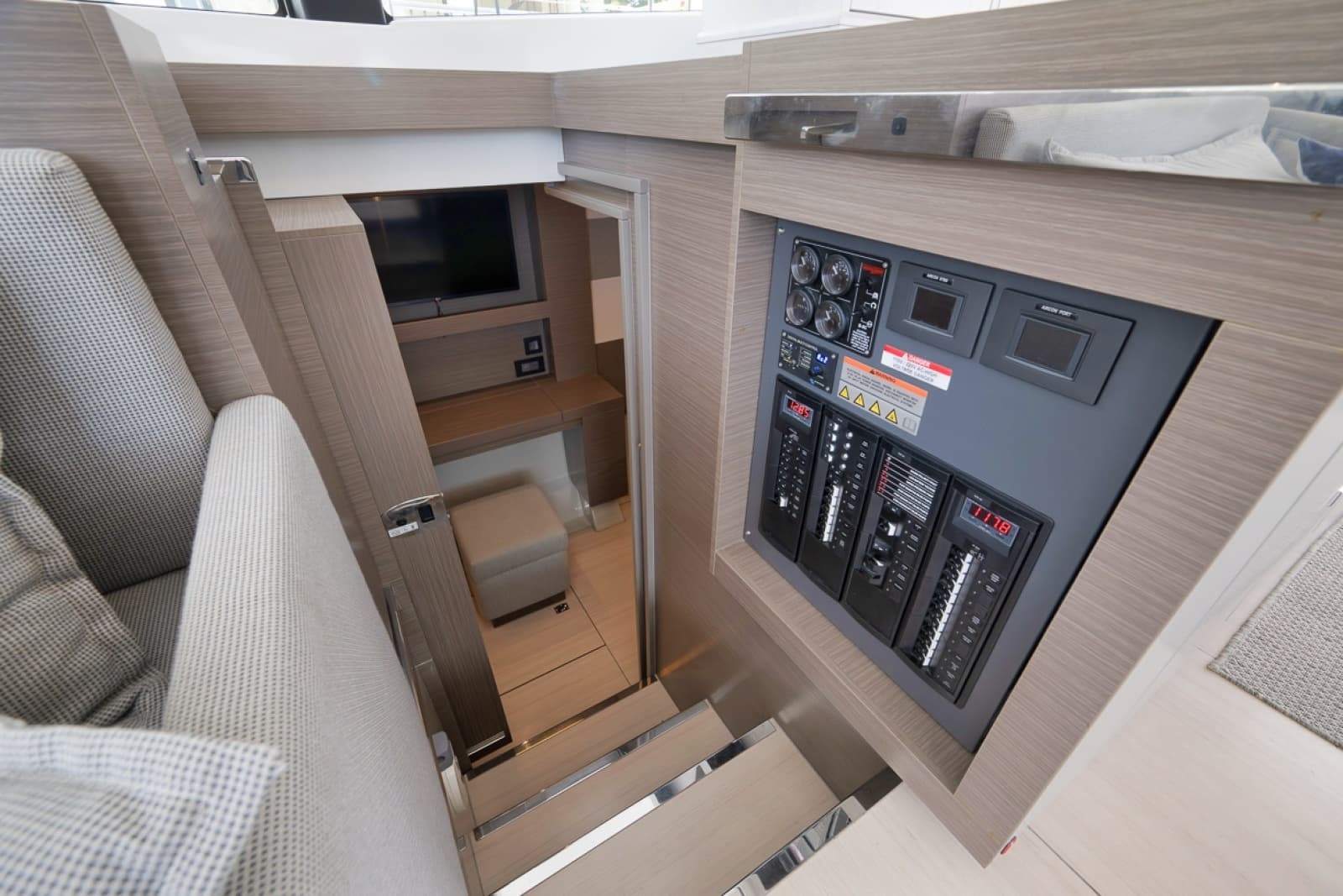 2023 Leopard 46 Powercat