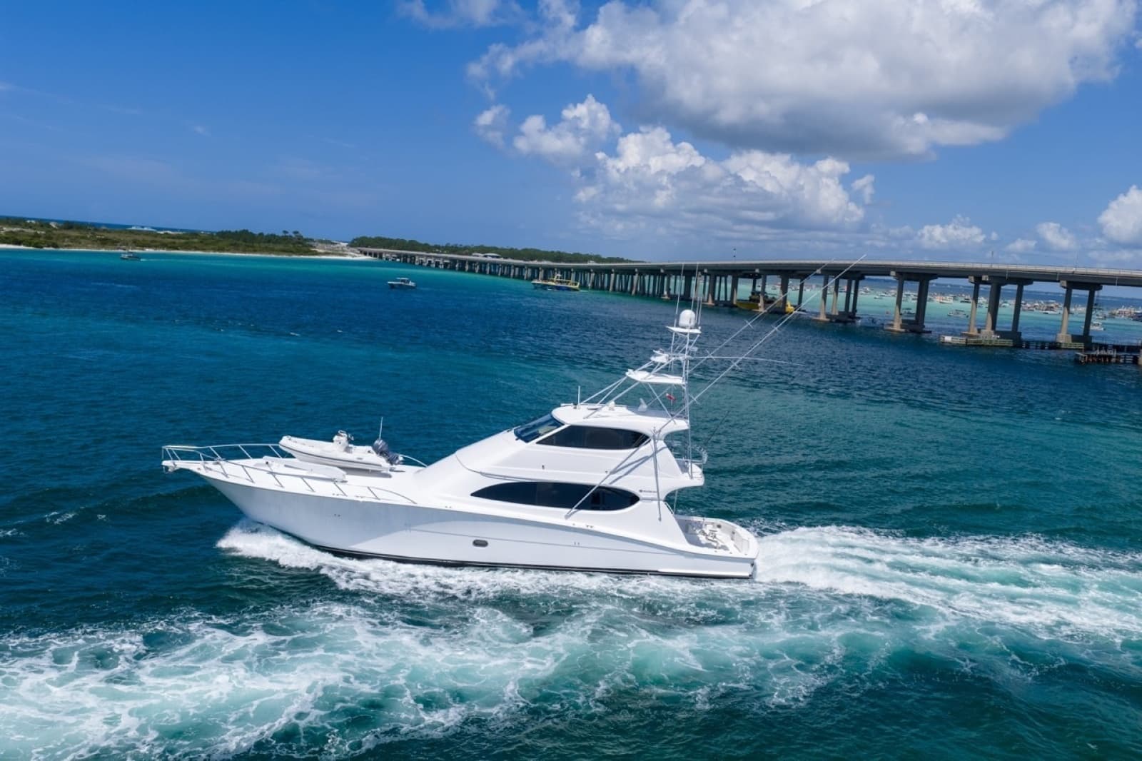 2008 Hatteras Convertible