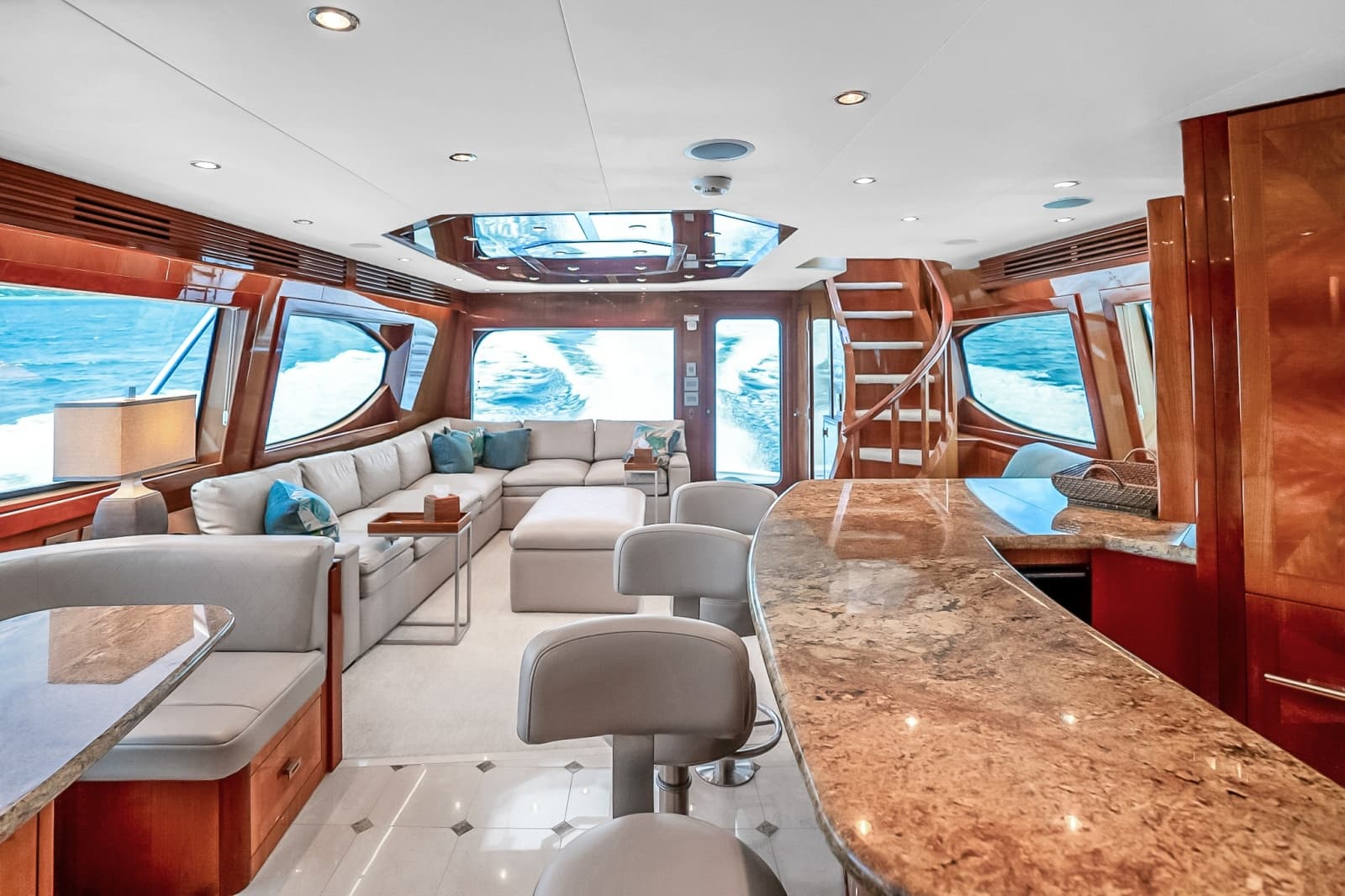 2008 Hatteras Convertible