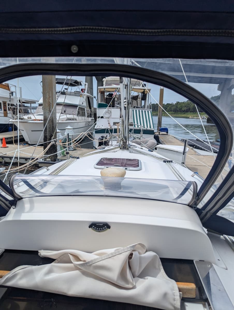 2006 Hunter 33
