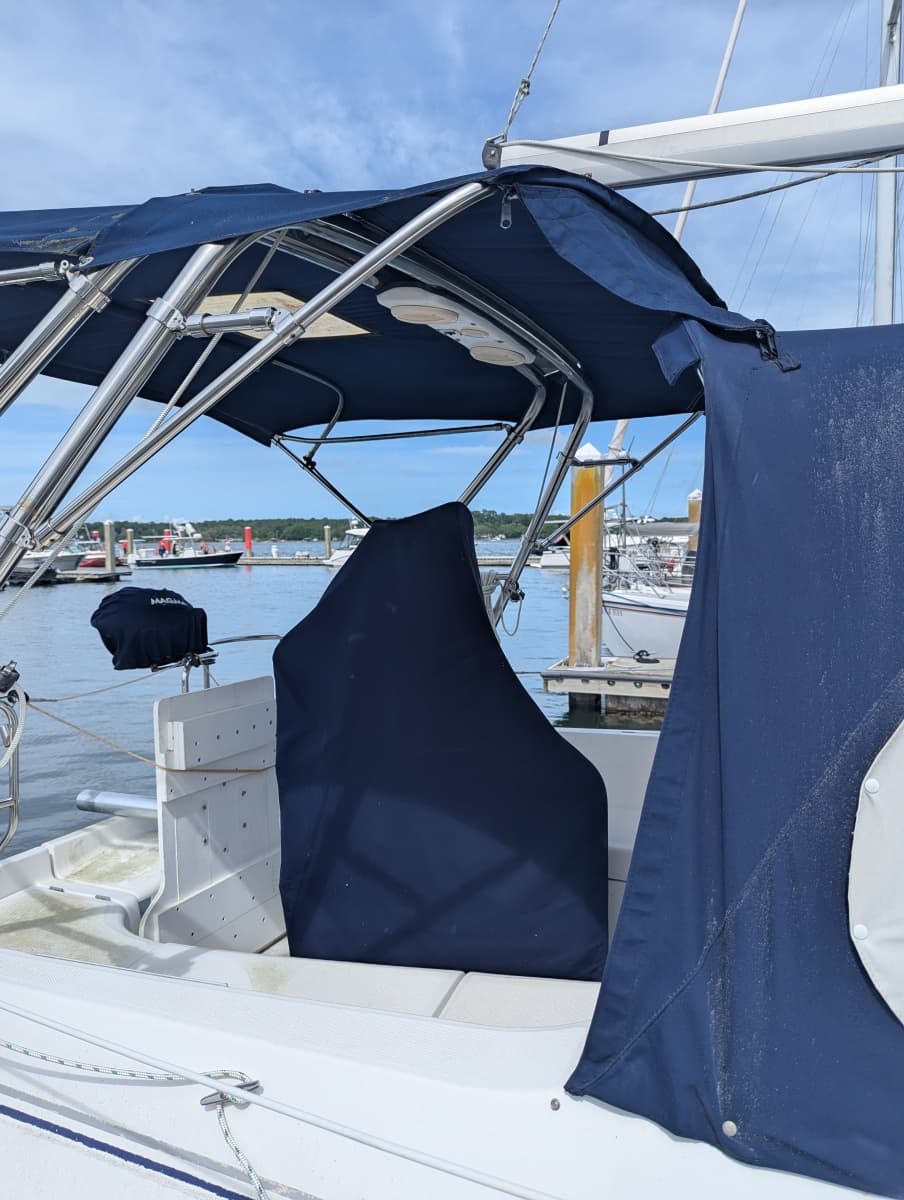 2006 Hunter 33
