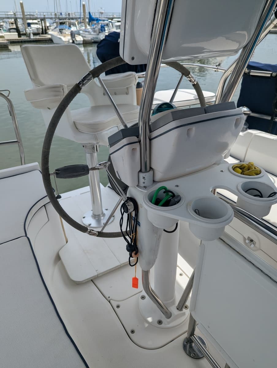 2006 Hunter 33