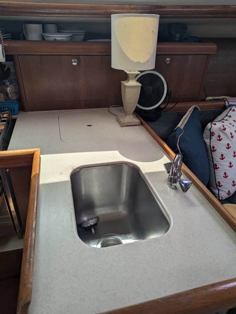 2006 Hunter 33