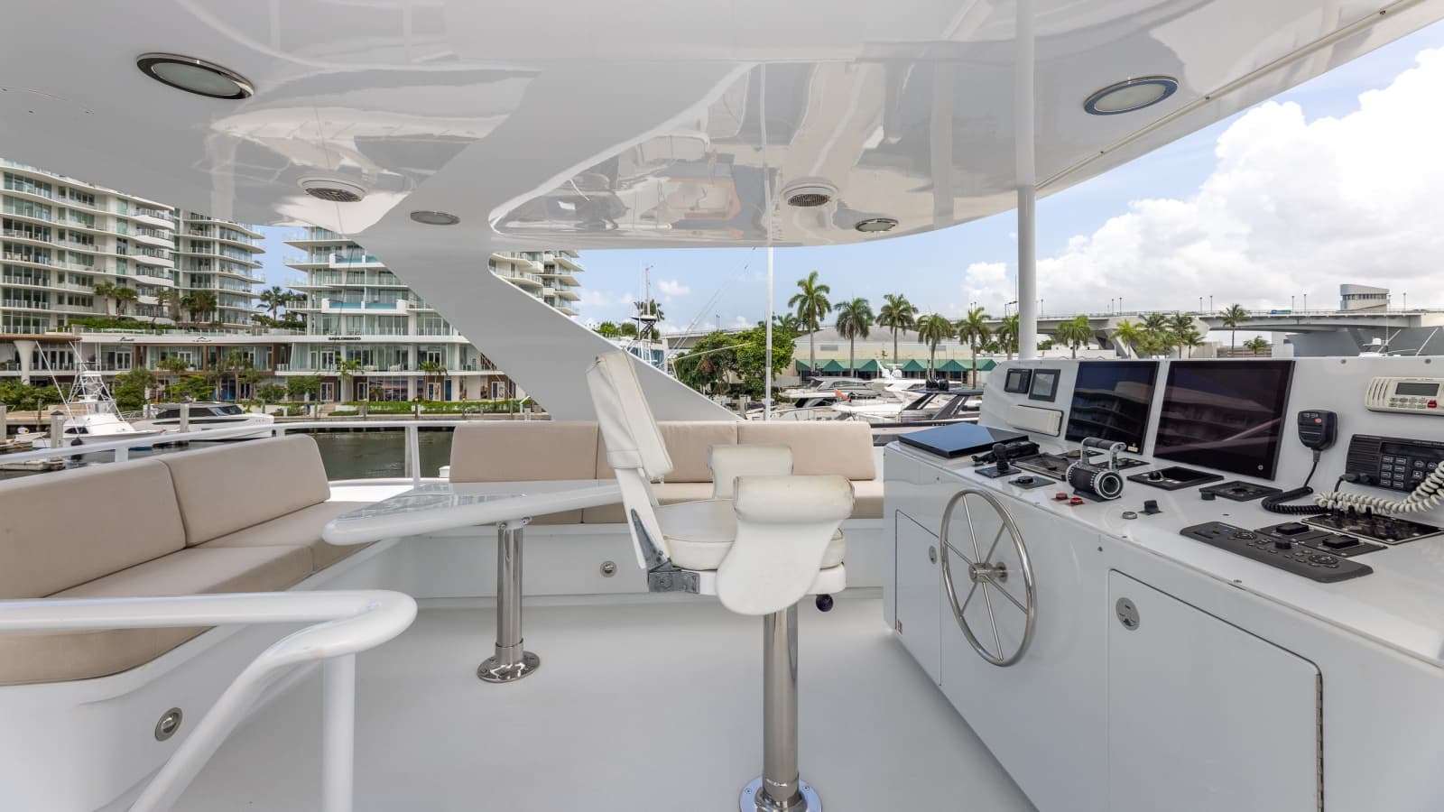 1998 Trinity Yachts 