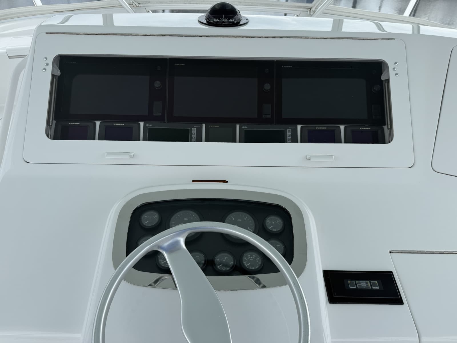 2000 Viking 55 Convertible