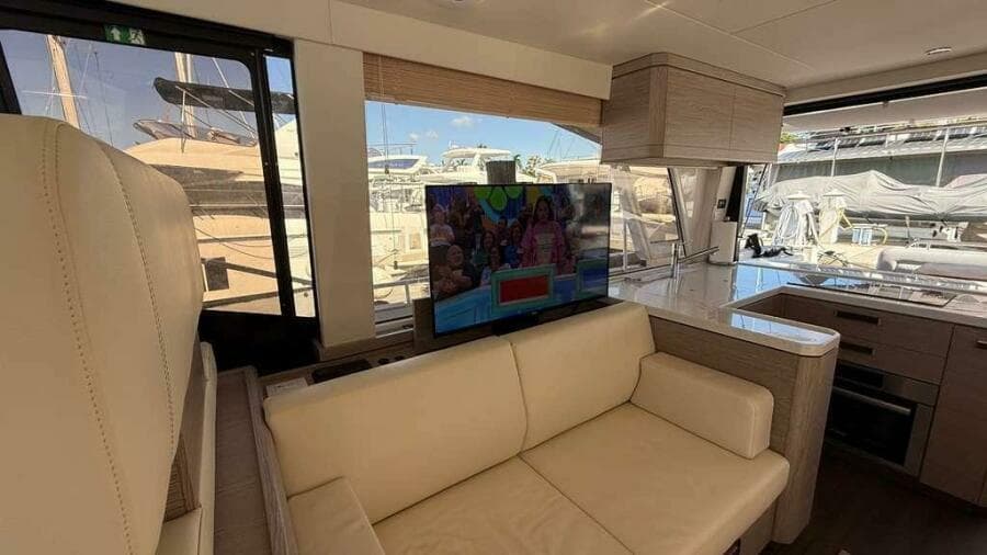 2024 Greenline 48 Fly Hybrid