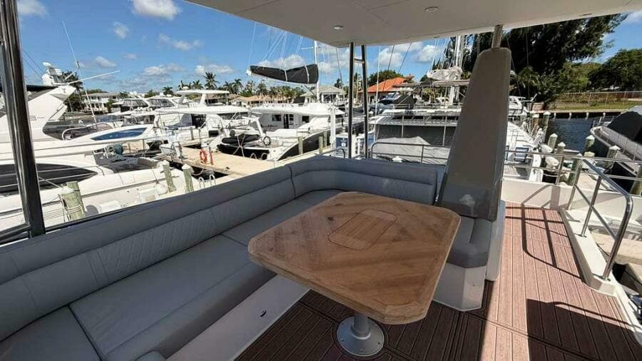 2024 Greenline 48 Fly Hybrid