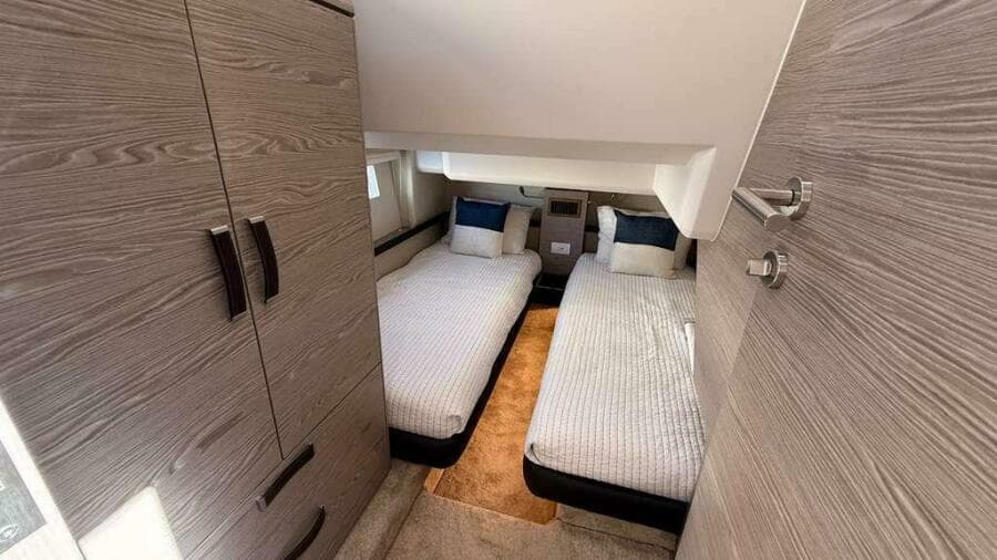 2024 Greenline 48 Fly Hybrid