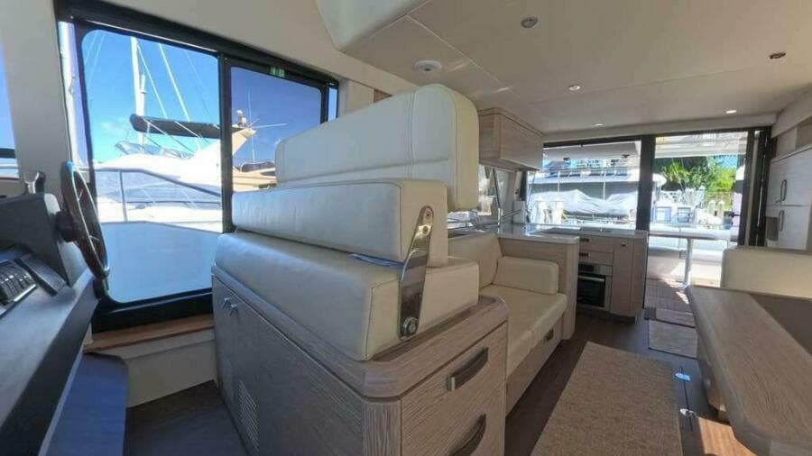 2024 Greenline 48 Fly Hybrid