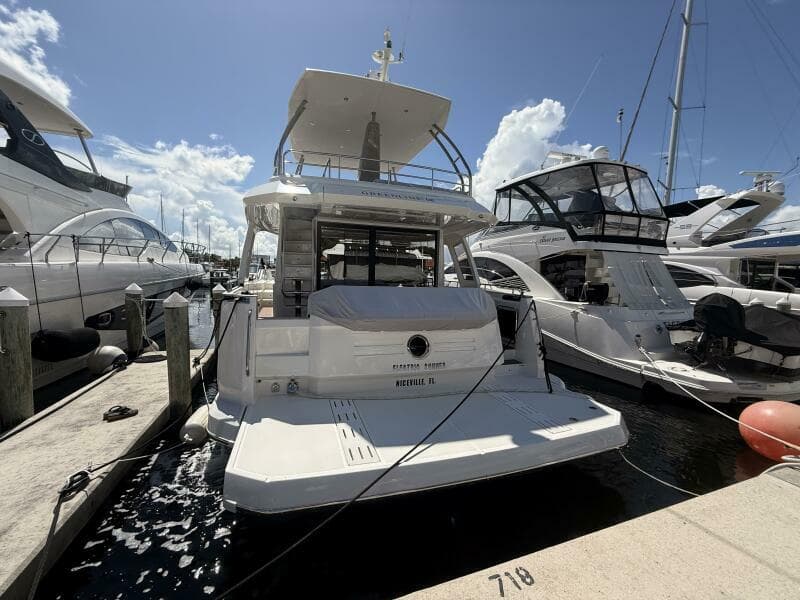 2024 Greenline 48 Fly Hybrid