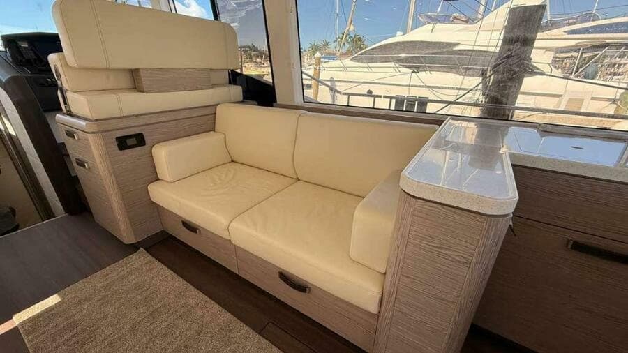 2024 Greenline 48 Fly Hybrid