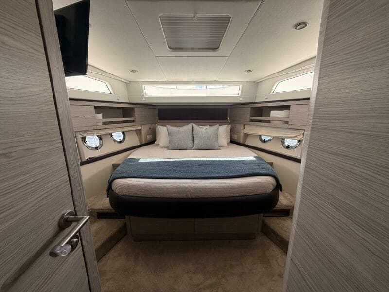 2024 Greenline 48 Fly Hybrid