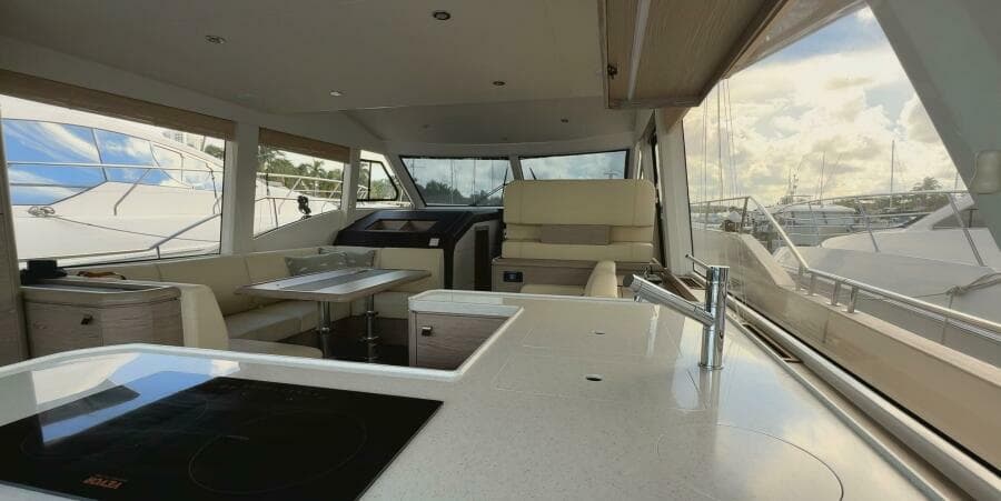 2024 Greenline 48 Fly Hybrid