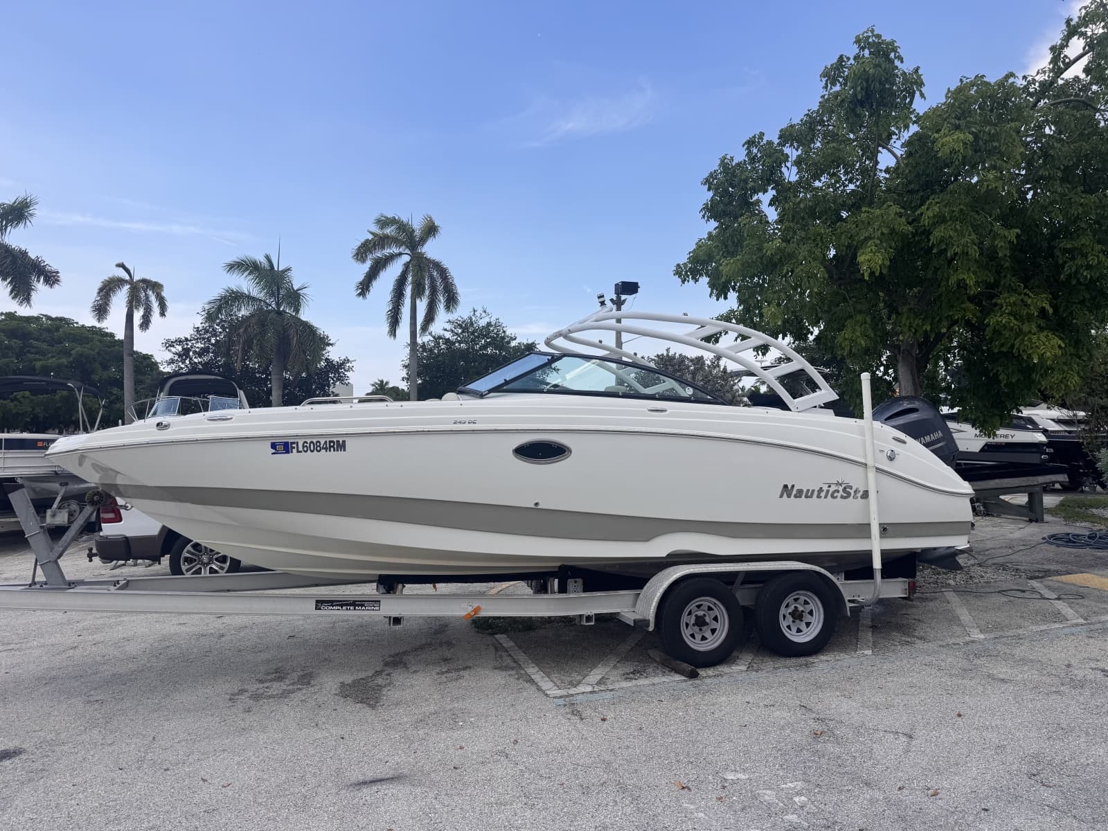 2018 NauticStar 243 DC