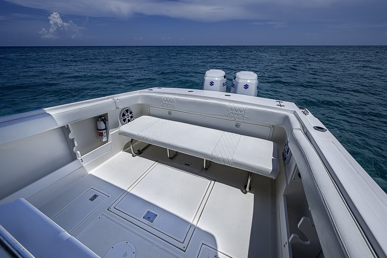 1995 Wellcraft Scarab 34