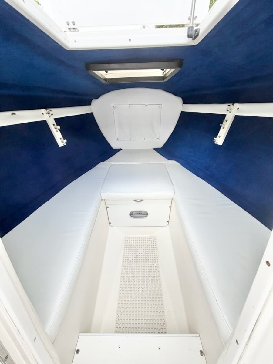 1995 Wellcraft Scarab 34