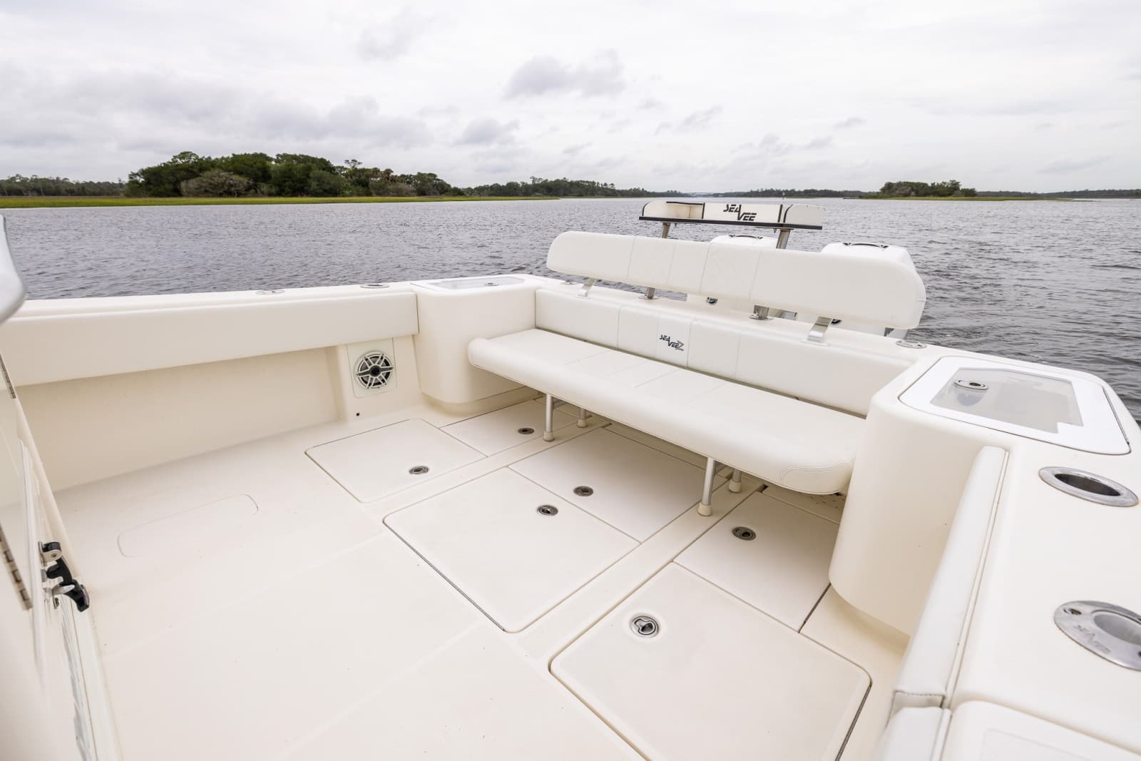 2019 SeaVee 322Z