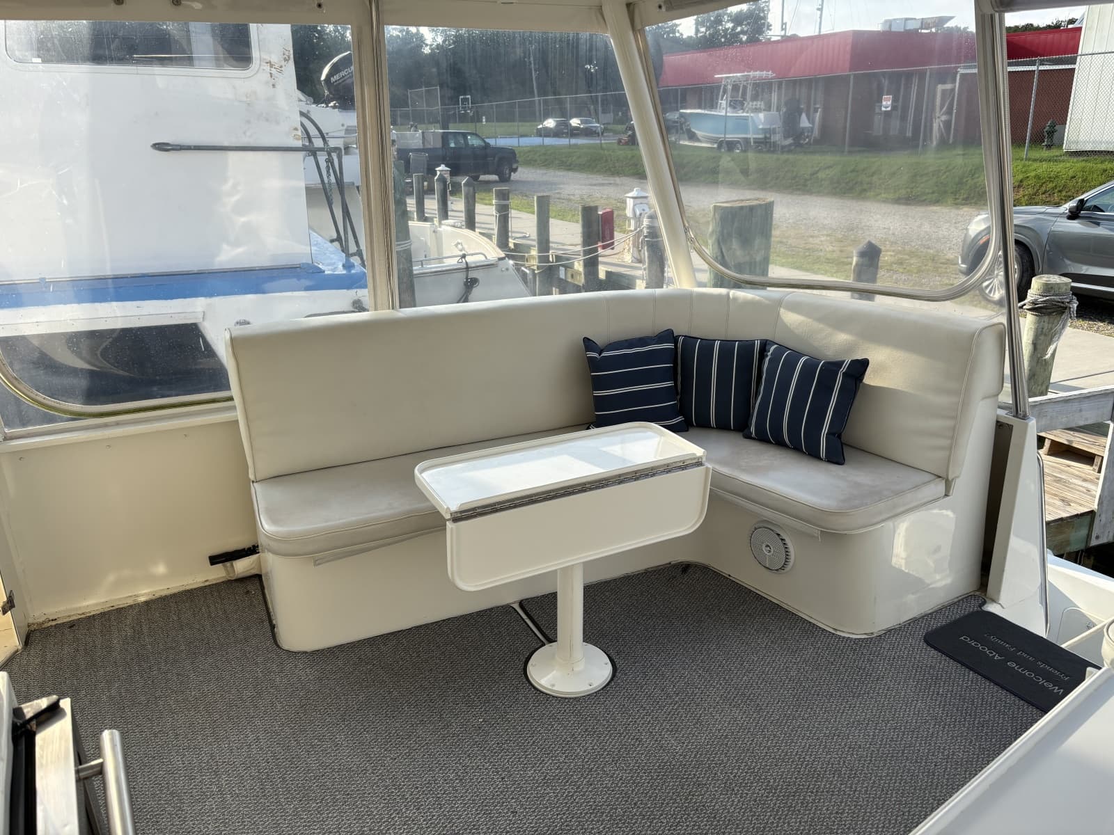 1995 Ocean Cockpit Motor Yacht
