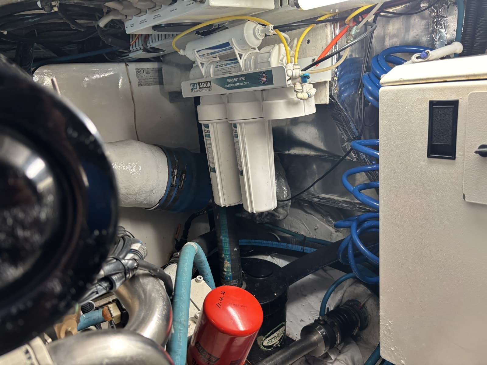 1995 Ocean Cockpit Motor Yacht