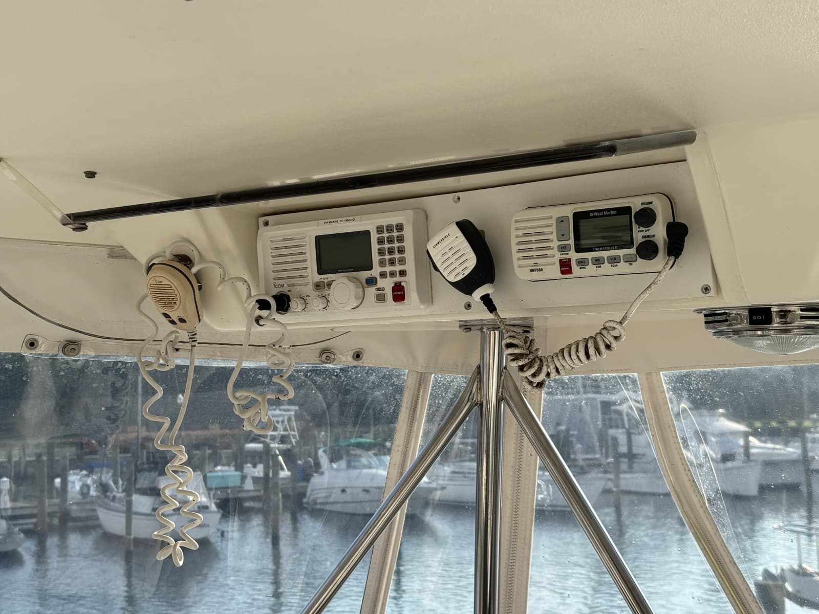 1995 Ocean Cockpit Motor Yacht