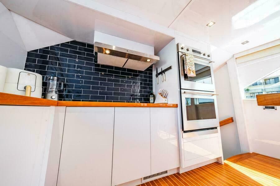 Galley Fwd  
