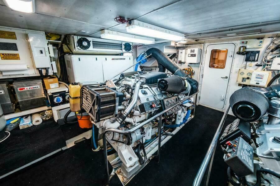 Stbd. Engine  