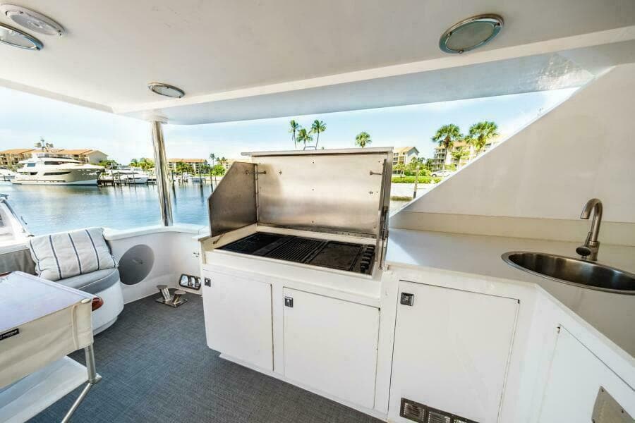 Aft Deck Grill   