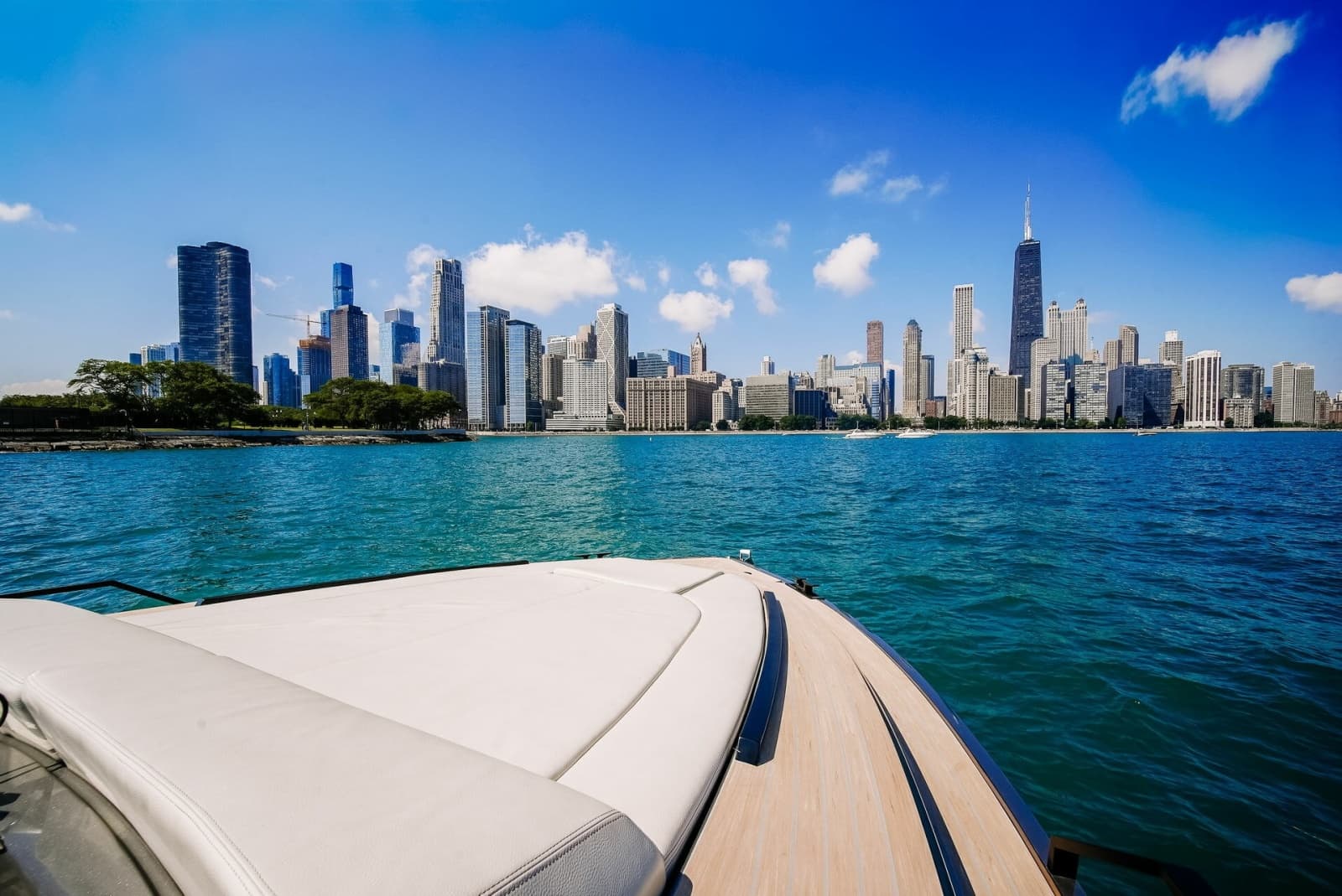 2027 Focus Motor Yachts 3X