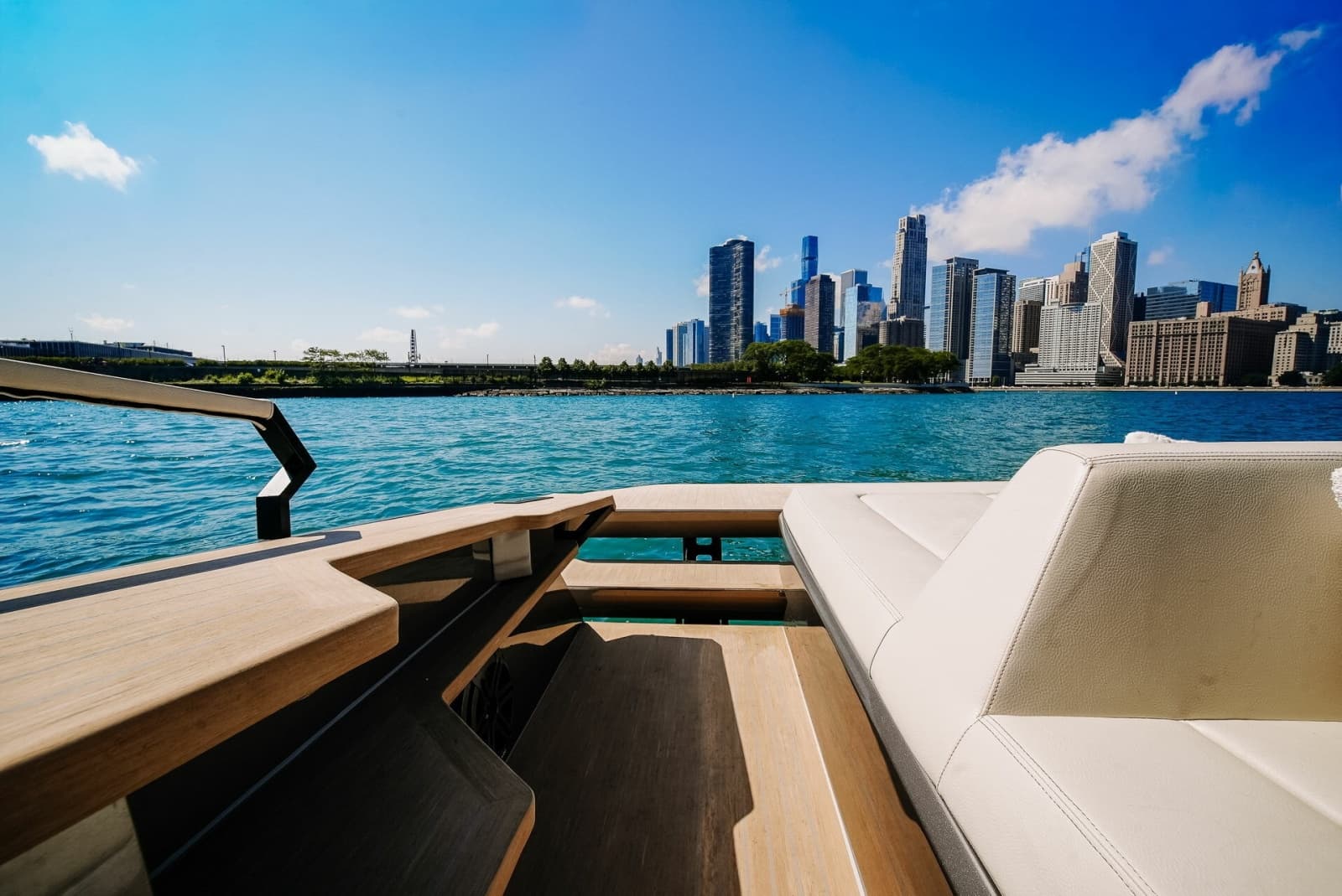 2027 Focus Motor Yachts 3X