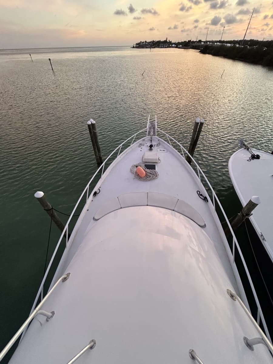1990 Striker 60 Sportfish