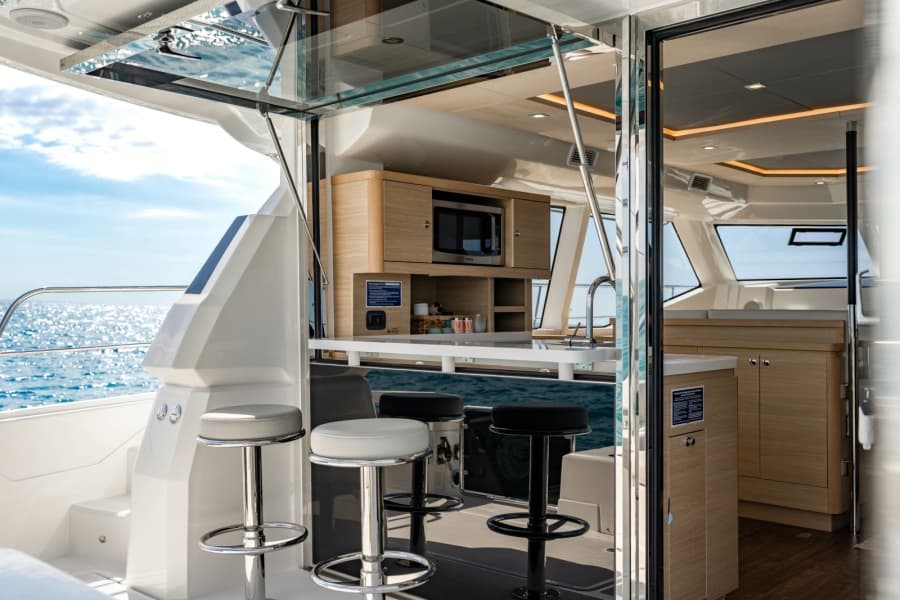 2024 Aquila 44 Yacht