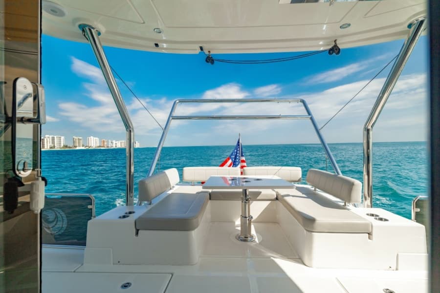 2024 Aquila 44 Yacht