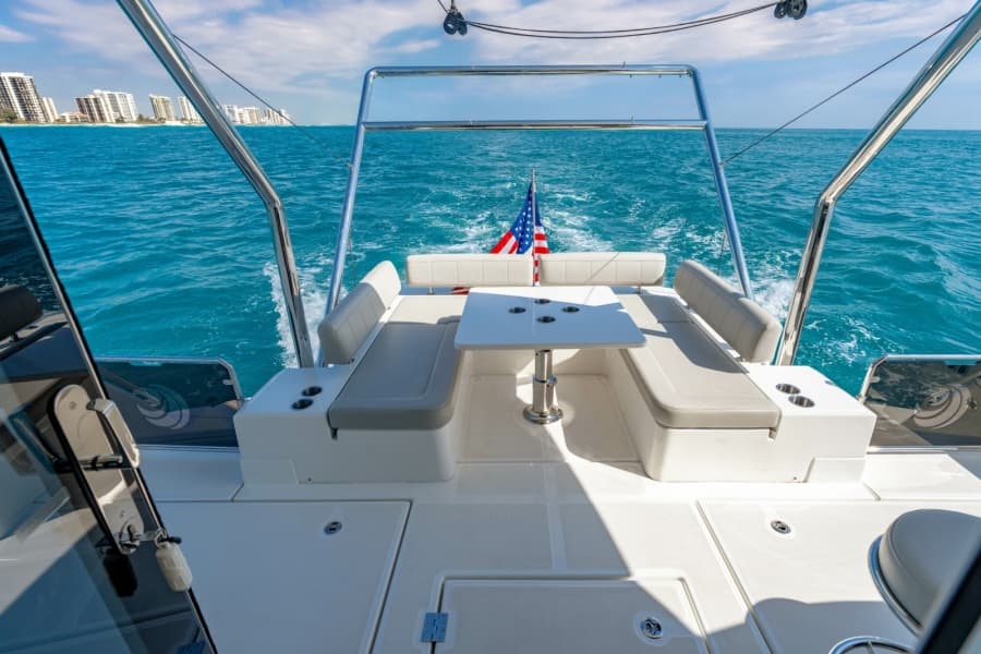 2024 Aquila 44 Yacht