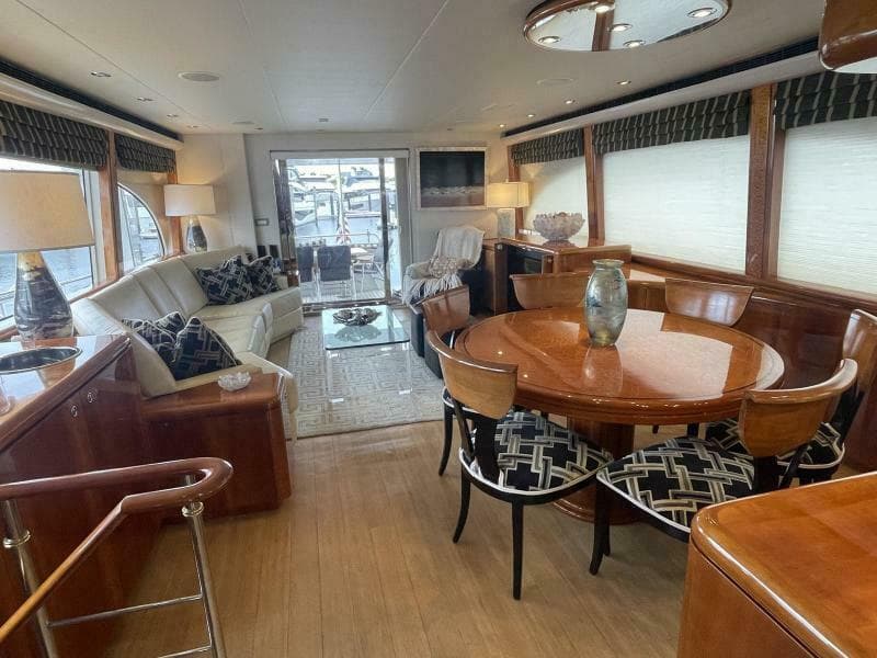 Salon Looking Aft    