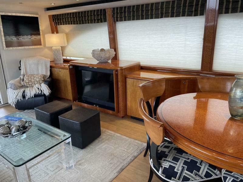 Salon to Port    