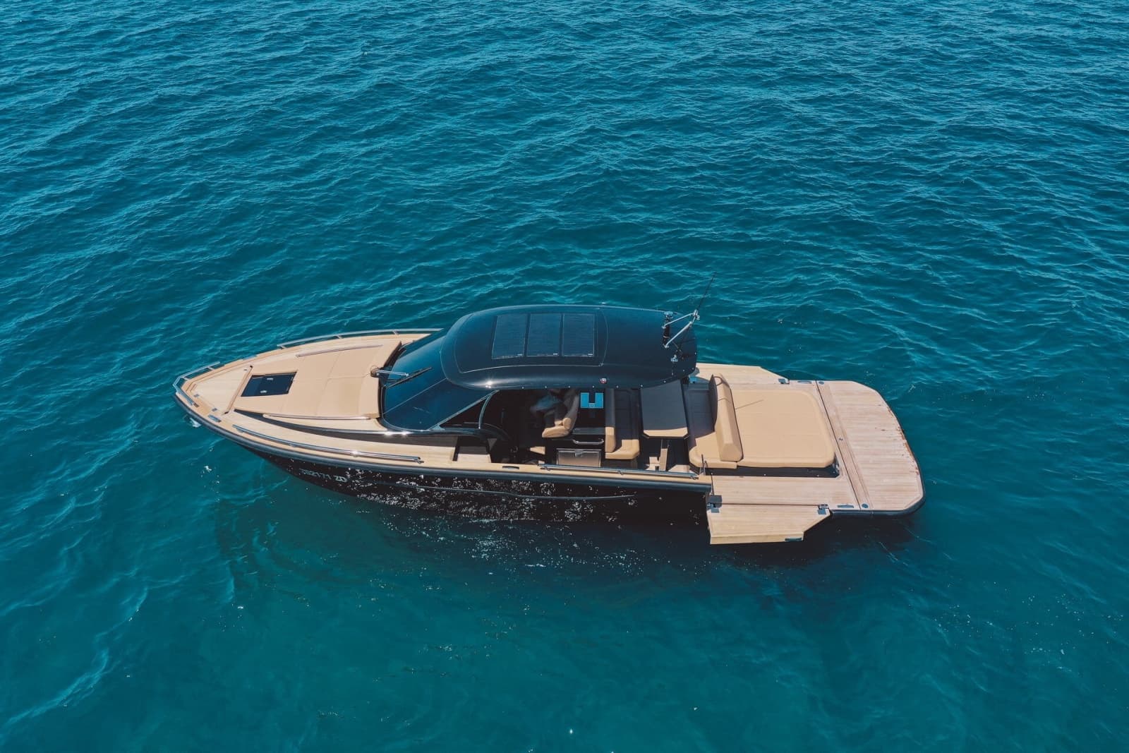 2027 Focus Motor Yachts Forza
