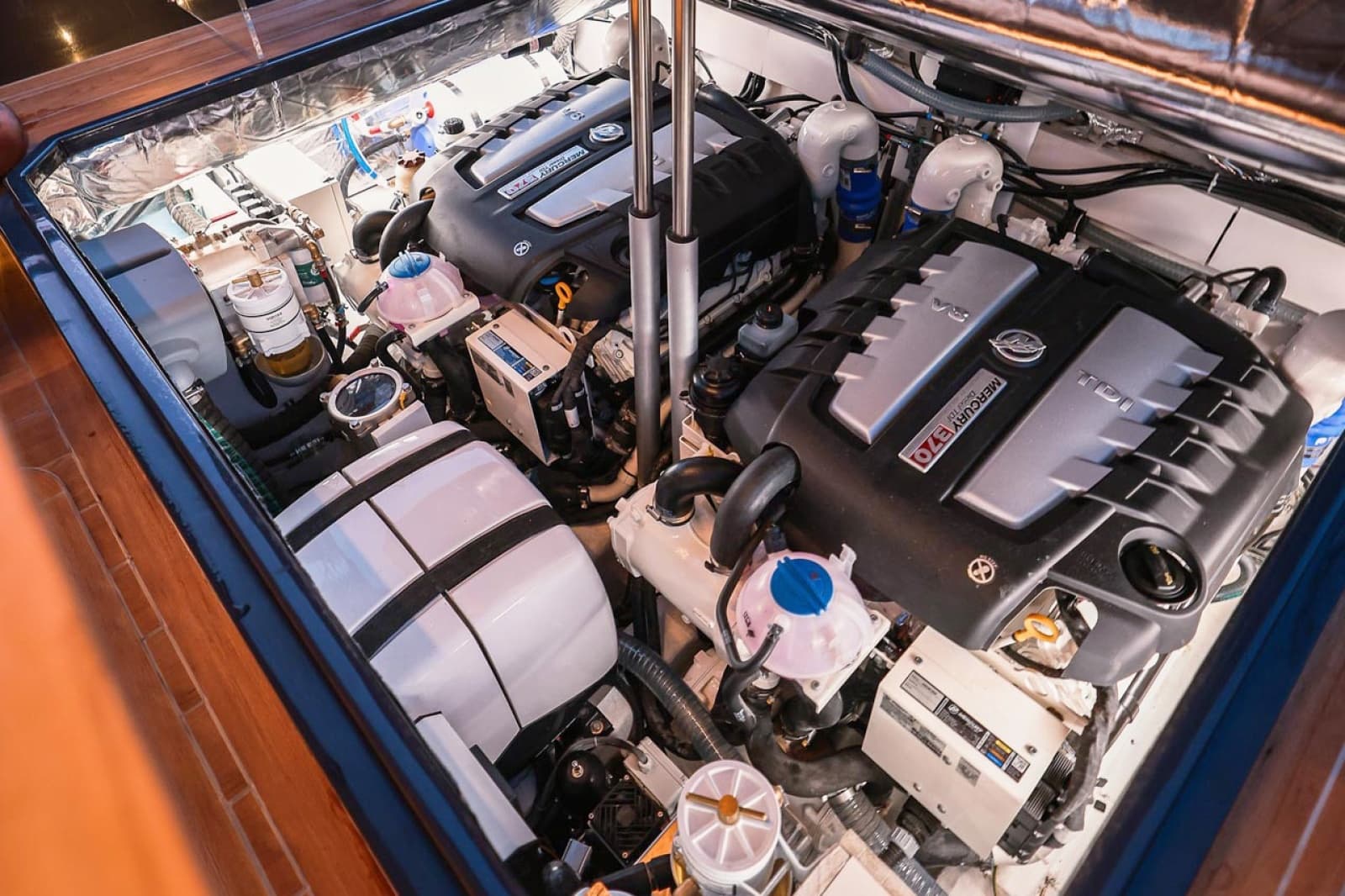 2027 Focus Motor Yachts Forza