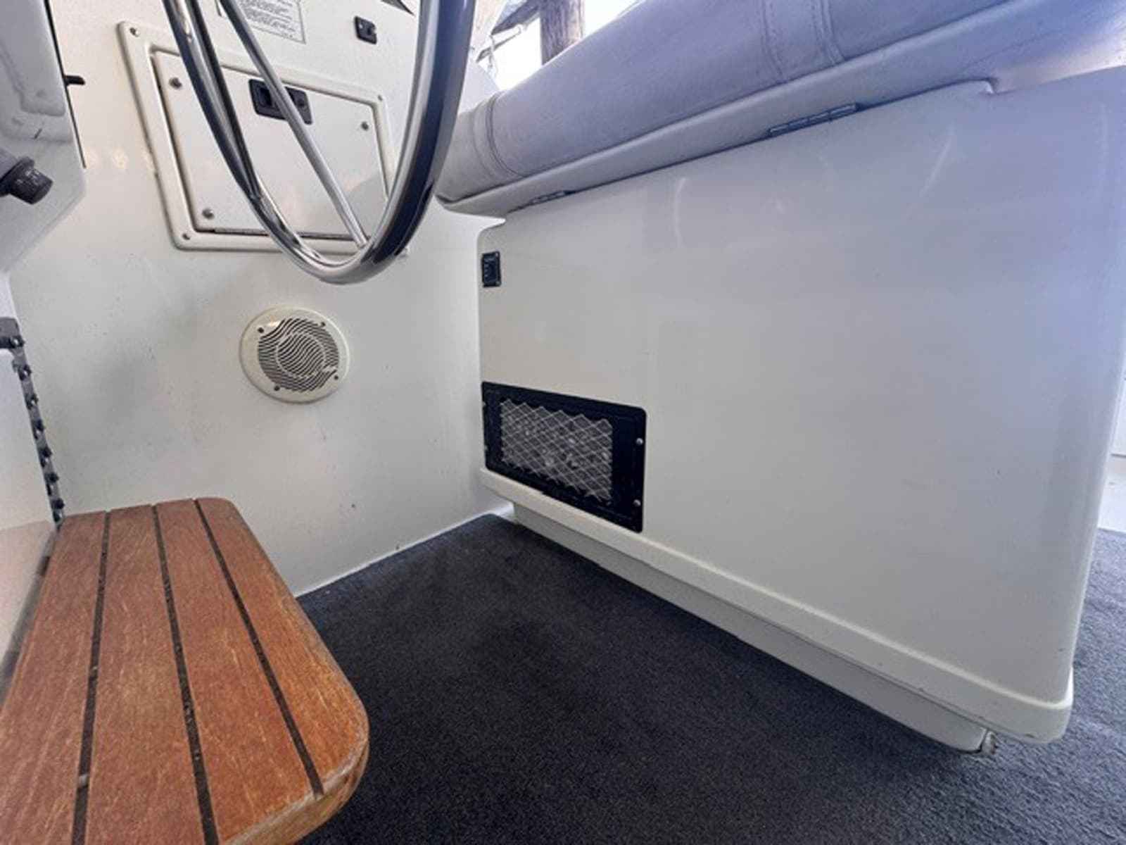 1988 Tiara Yachts 3300 Open